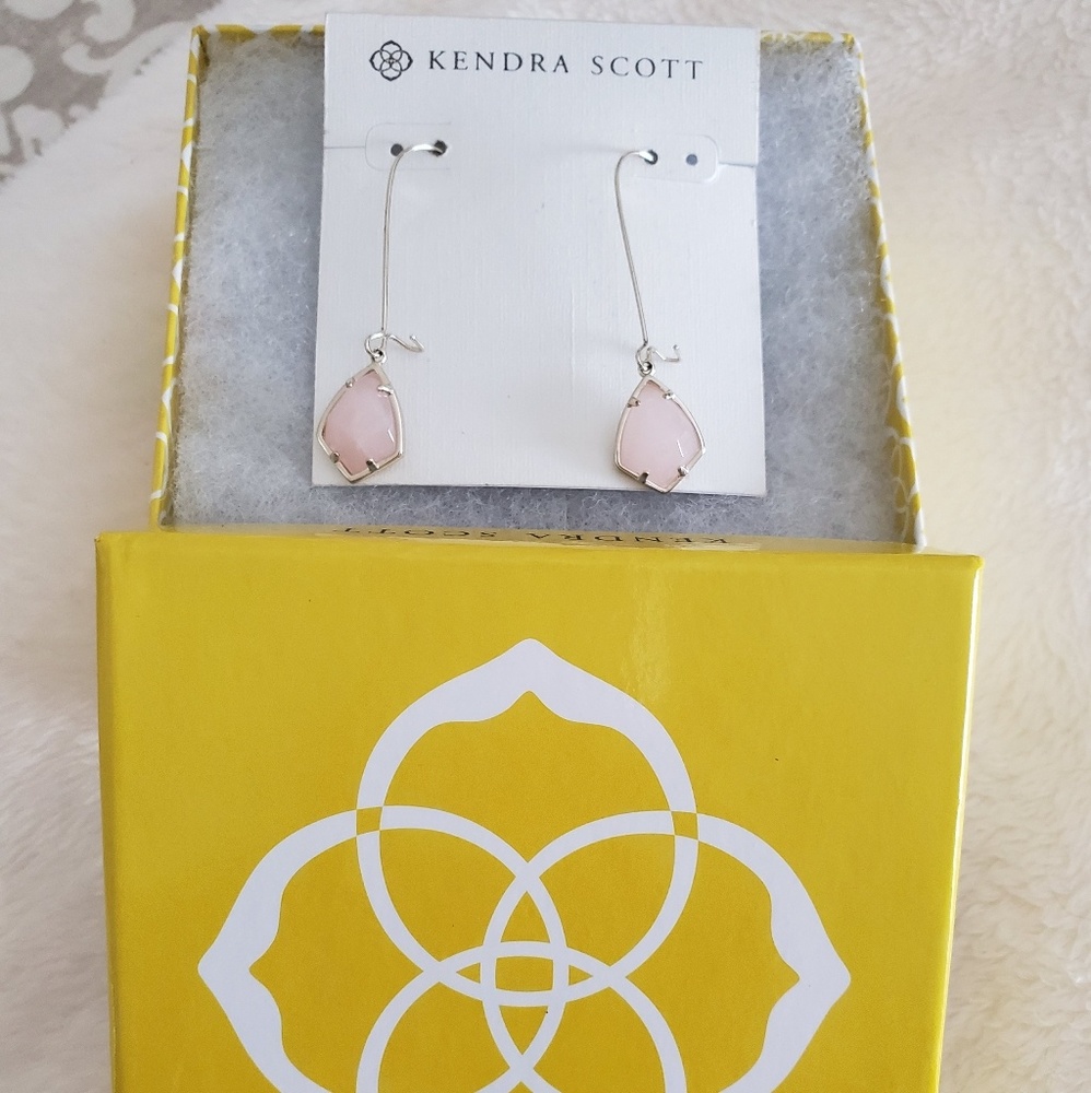 NEW Kendra Scott silver/pink stone drop earrings